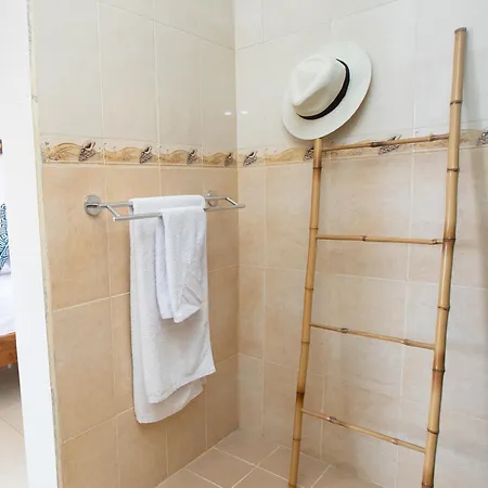 Tattva Uluwatu, Surf & Yoga Retreat Apartment Jimbaran  Exterior photo