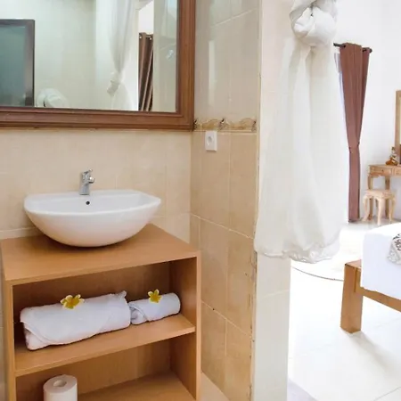 Tattva Uluwatu, Surf & Yoga Retreat Apartment Jimbaran  Exterior photo