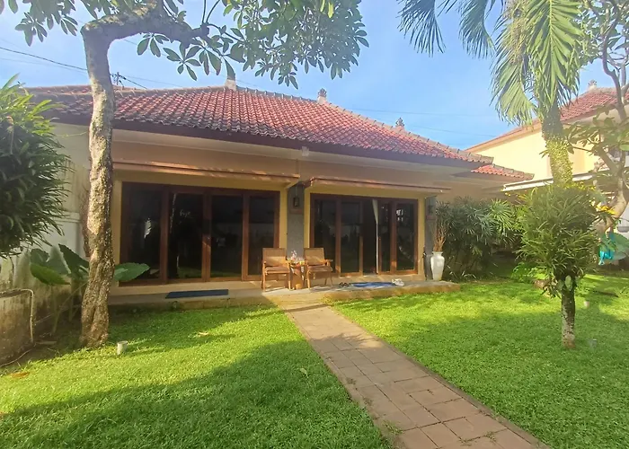 Tattva Uluwatu, Surf & Yoga Retreat